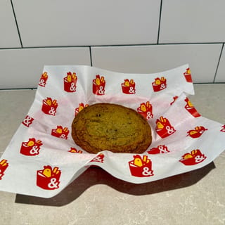 Chocolate Chip Cookie